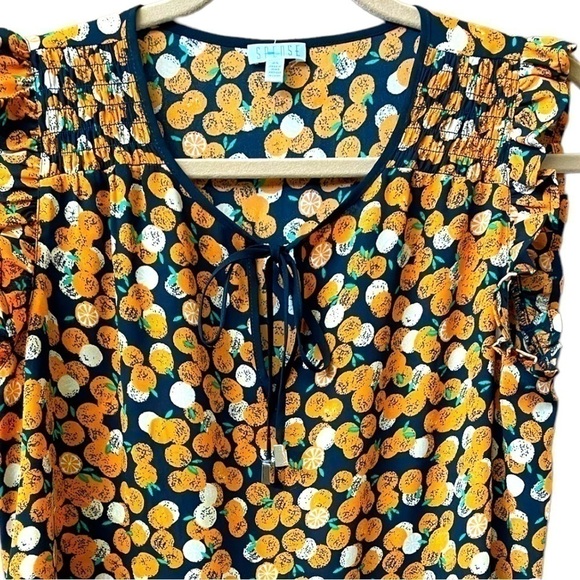 Spense sleeveless top, size medium, citrus fruit print, smocking detail - Picture 2 of 5